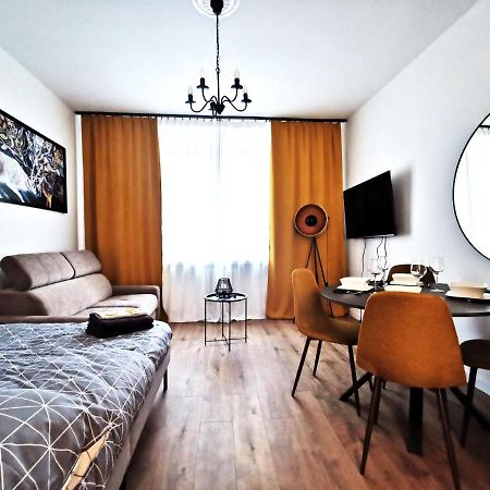 Podwale Apartment - Self Check-In 24H Вроцлав Экстерьер фото