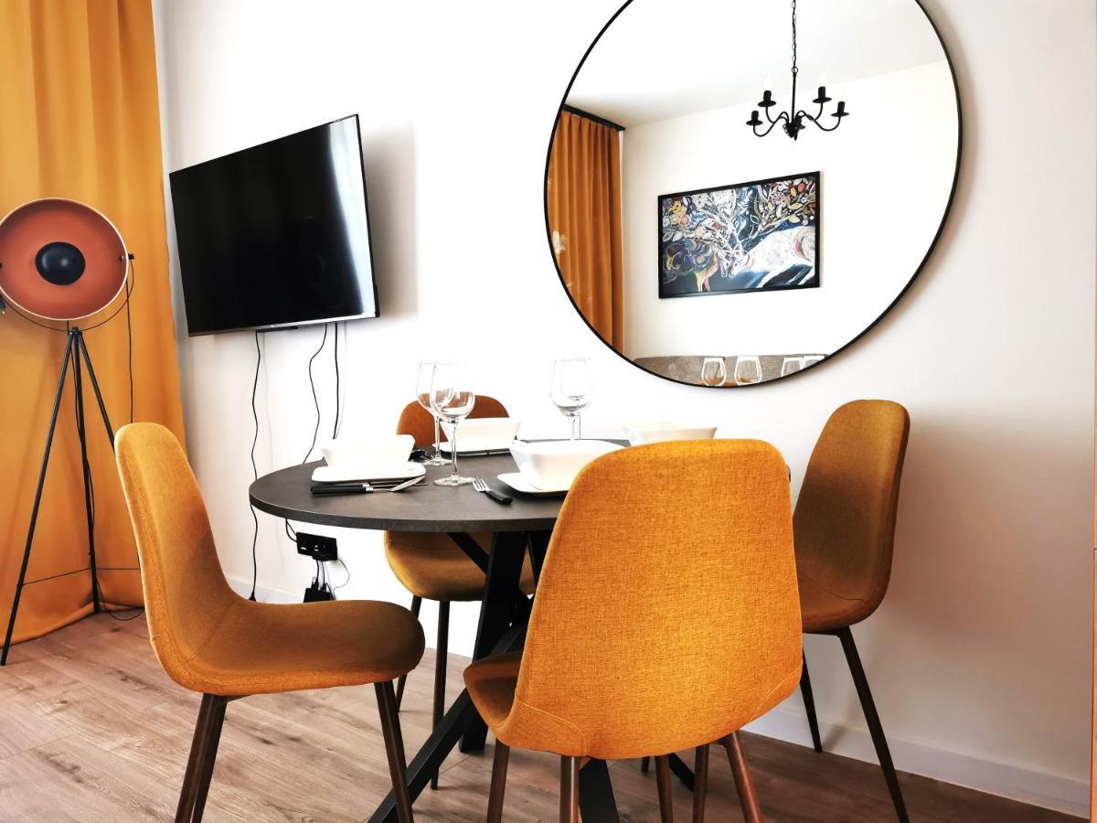 Podwale Apartment - Self Check-In 24H Вроцлав Экстерьер фото