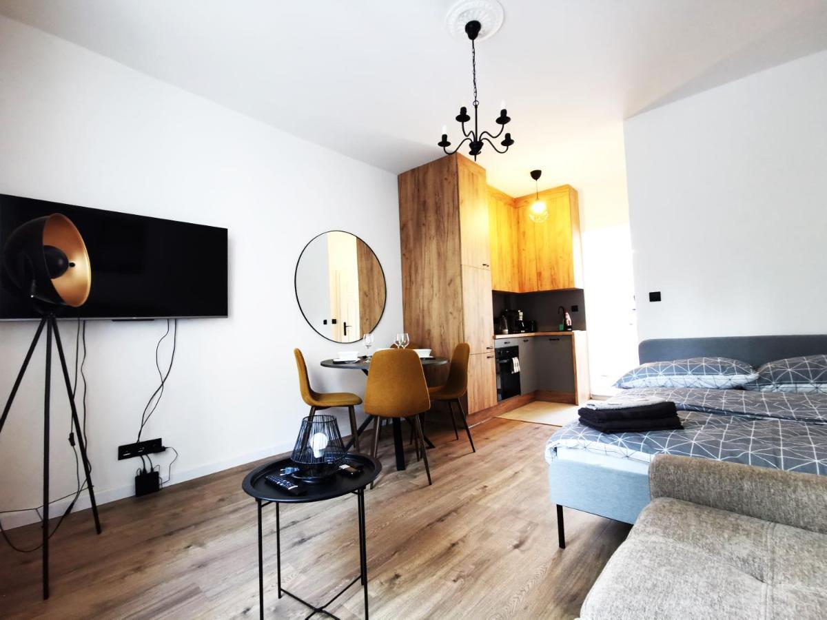Podwale Apartment - Self Check-In 24H Вроцлав Экстерьер фото